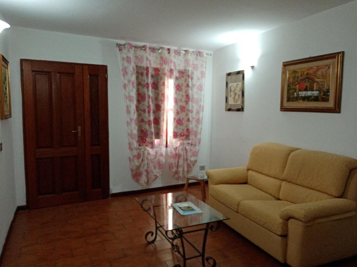 La Casa Di Gaia Villa Càbras Екстериор снимка